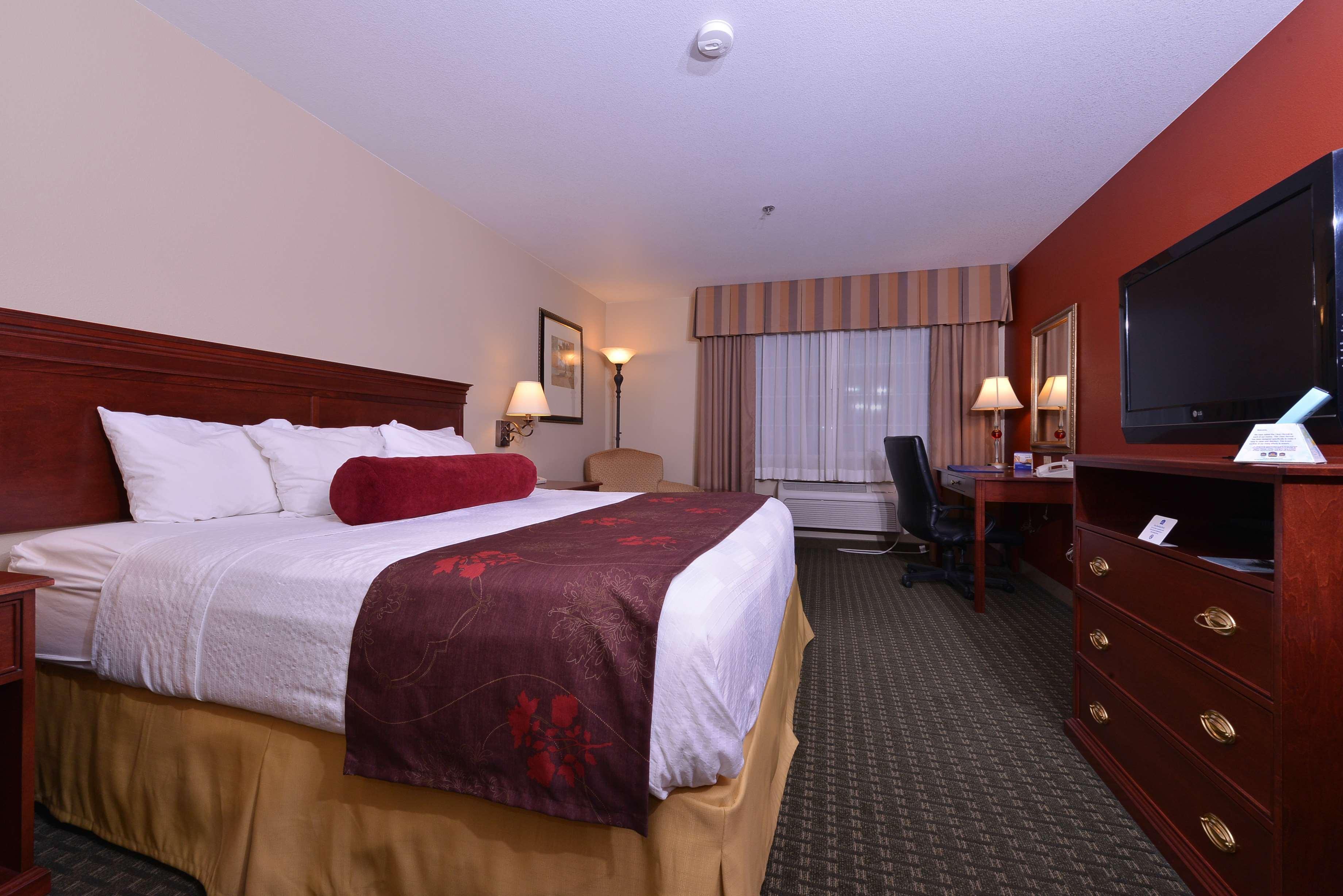 Best Western Plus Rama Inn Redmond Luaran gambar