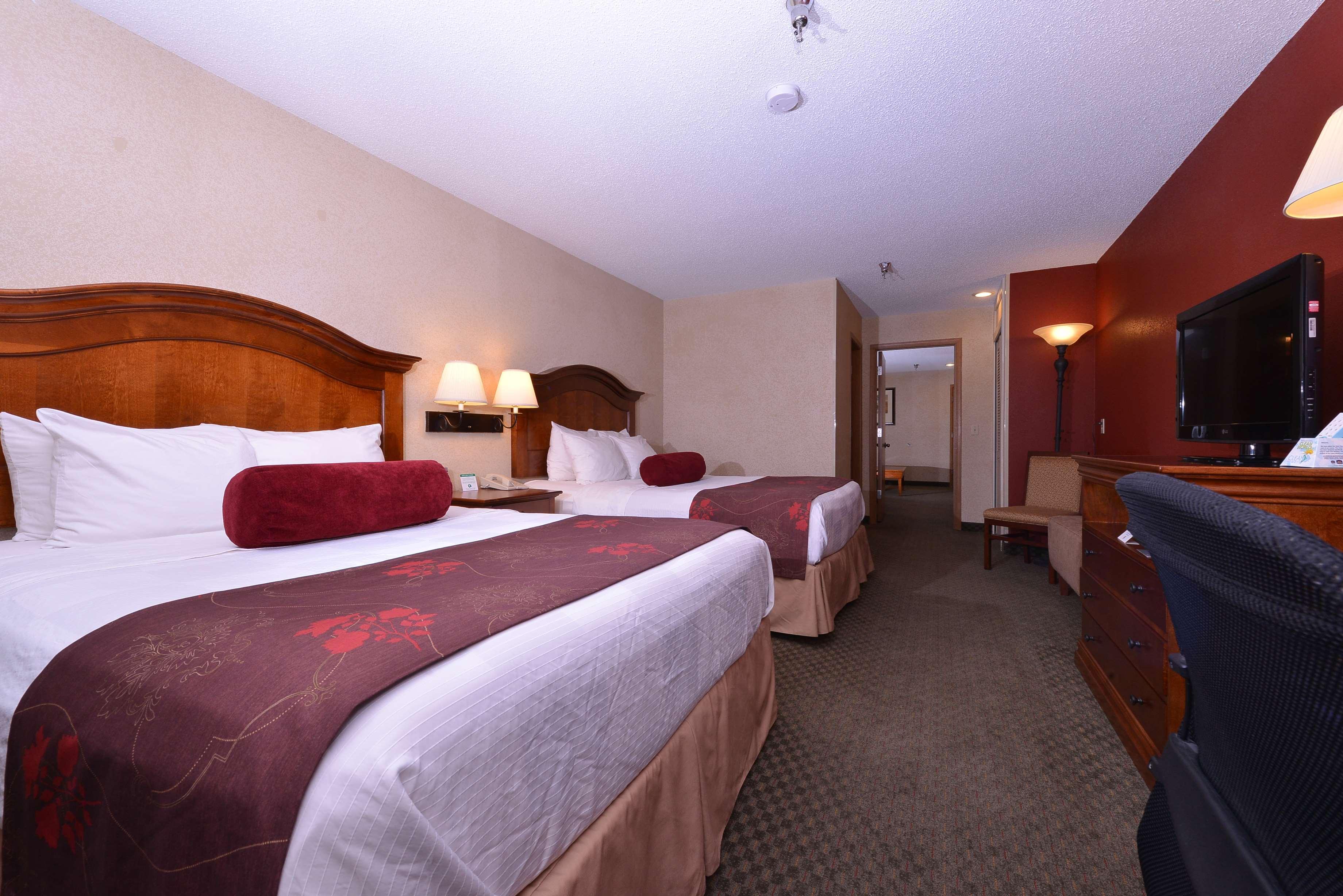 Best Western Plus Rama Inn Redmond Luaran gambar