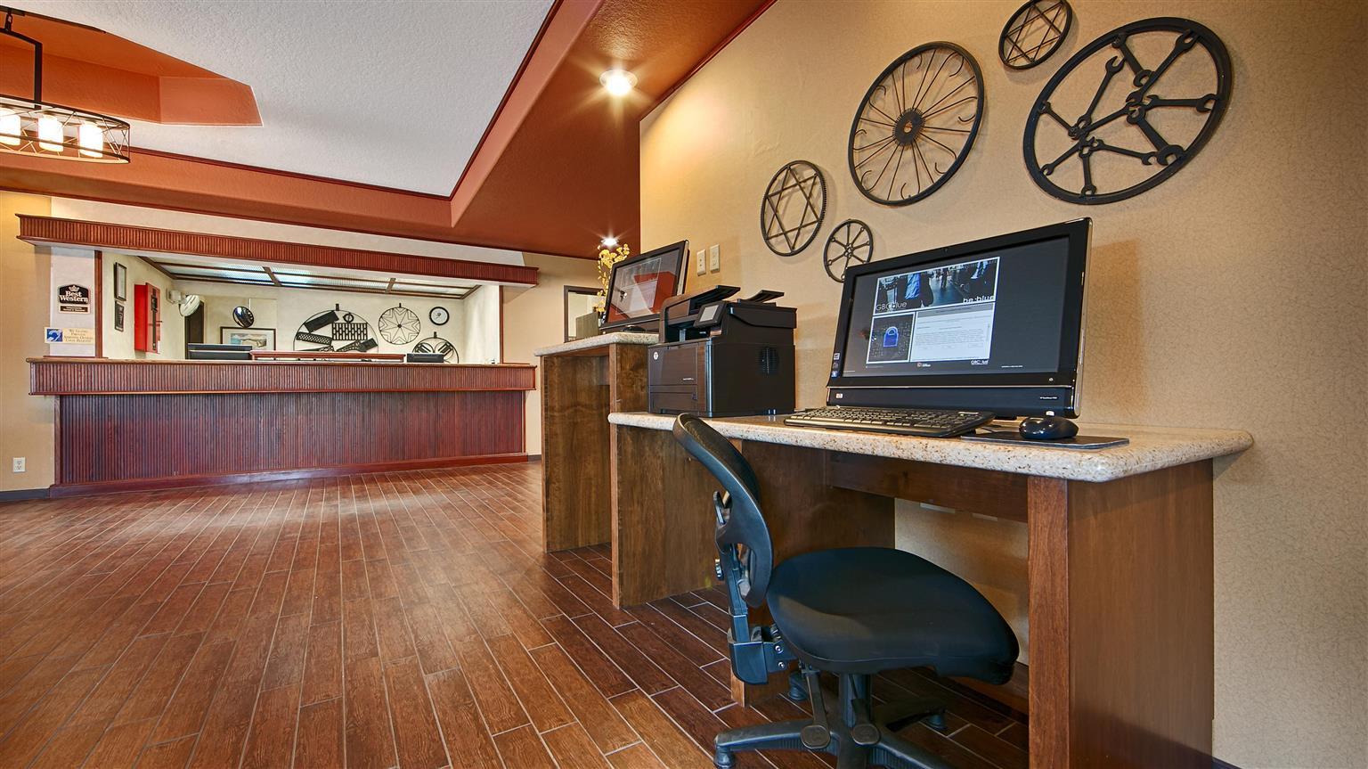 Best Western Plus Rama Inn Redmond Luaran gambar